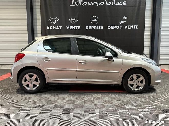 Peugeot 207 1.4 VTi 16v Premium 5p Gris de 2008