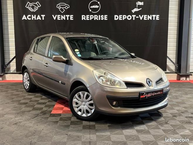 Renault Clio 1.5 dCi 85ch Exception 2 Quickshift 5p Beige de 2008