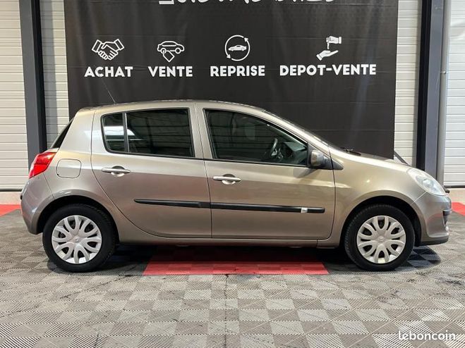 Renault Clio 1.5 dCi 85ch Exception 2 Quickshift 5p Beige de 2008