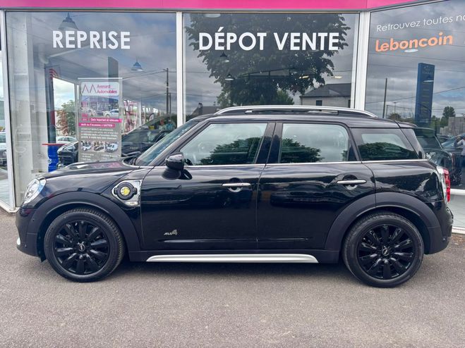 Mini Countryman F60 136 - 88 ch ALL4 BVA6 Cooper SE Busi Noir de 2017