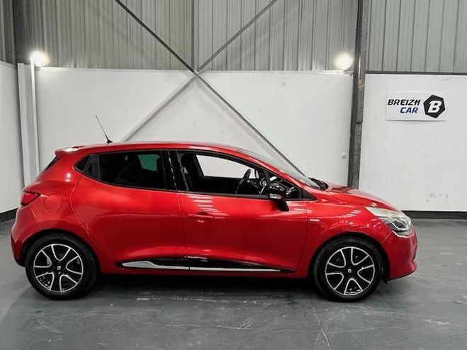 Renault Clio IV (B98) 1.2 16v 75ch Limited Euro6 2015 ROUGE de 2015