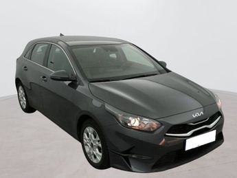  Voir détails -Kia Ceed d CEED 1.0 T-GDi 120 à Chanas (38)