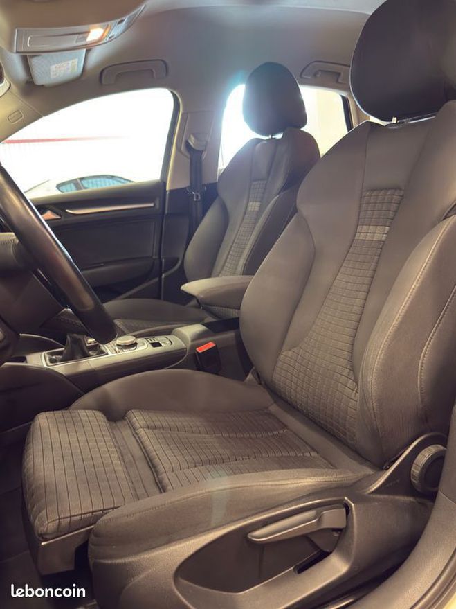 Audi A3 Berline 1.4 TFSI 140ch Blanc de 2014
