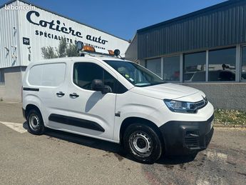  Voir détails -Citroen Berlingo 8490 ht 1.5 100cv à   La Boisse (01)