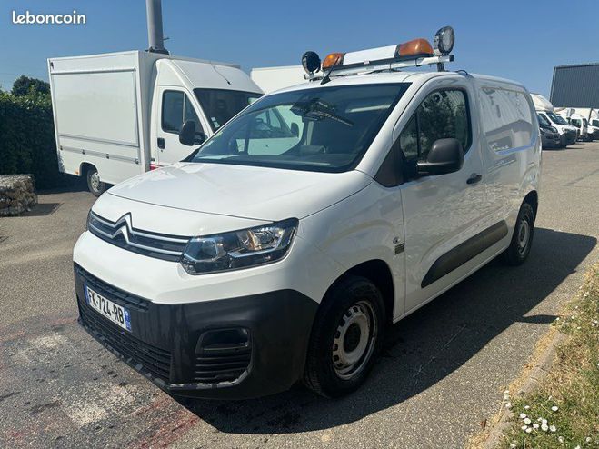 Citroen Berlingo 8490 ht 1.5 100cv  de 2019