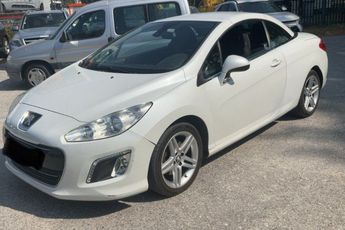  Voir détails -Peugeot 308 CC 2.0 HDI FAP SPORT PACK à Cannes (06)