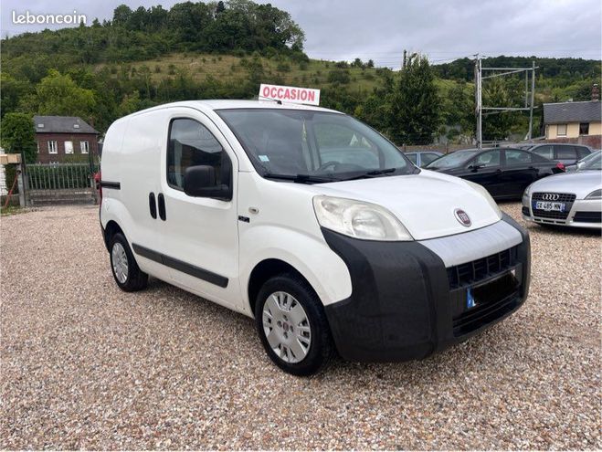 Fiat Fiorino 1.3 jtd 75ch Blanc de 2011