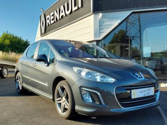  Voir détails -Peugeot 308 2.0L HDI 150 CV Sportium à Bourges (18)