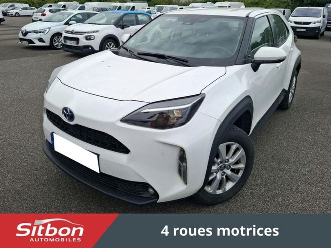 Toyota Yaris CROSS Hybrid 116h CVT AWD-i Dynamic Busi BLANC de 2022