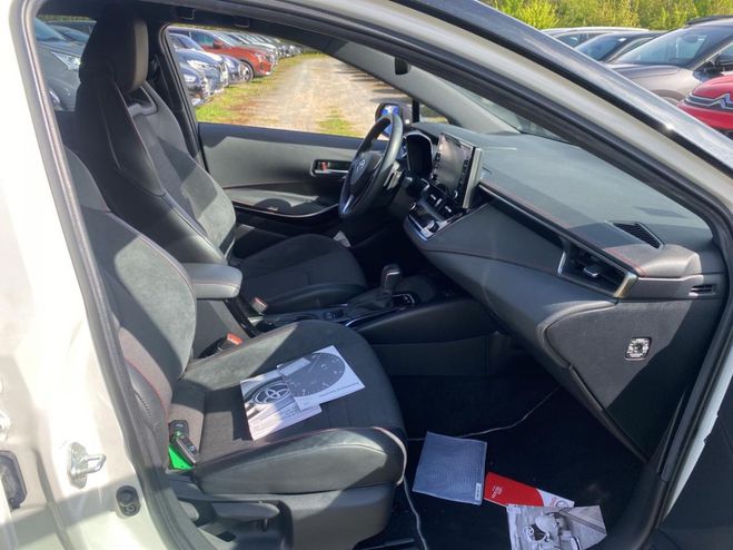 Toyota Corolla TOURING SPORT Hybride 184h CVT BREAK Col BLANC de 2019