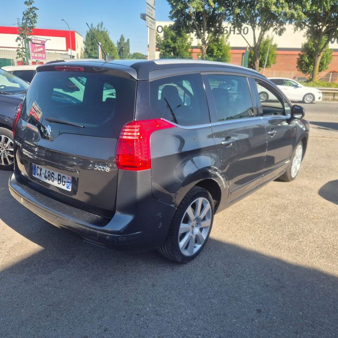 Peugeot 5008 2.0 HDI 150 ALLURE TPANO FIABLE Gris fonc de 2013