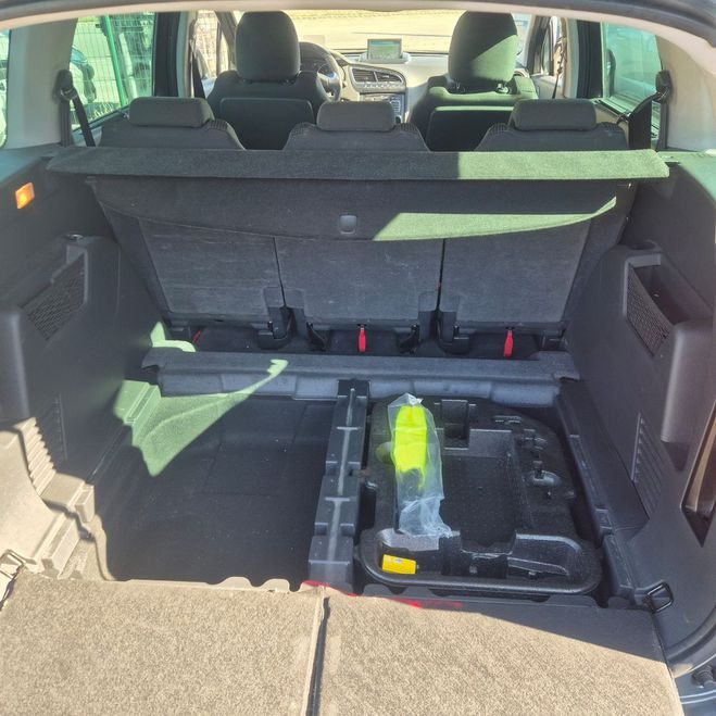 Peugeot 5008 2.0 HDI 150 ALLURE TPANO FIABLE Gris fonc de 2013
