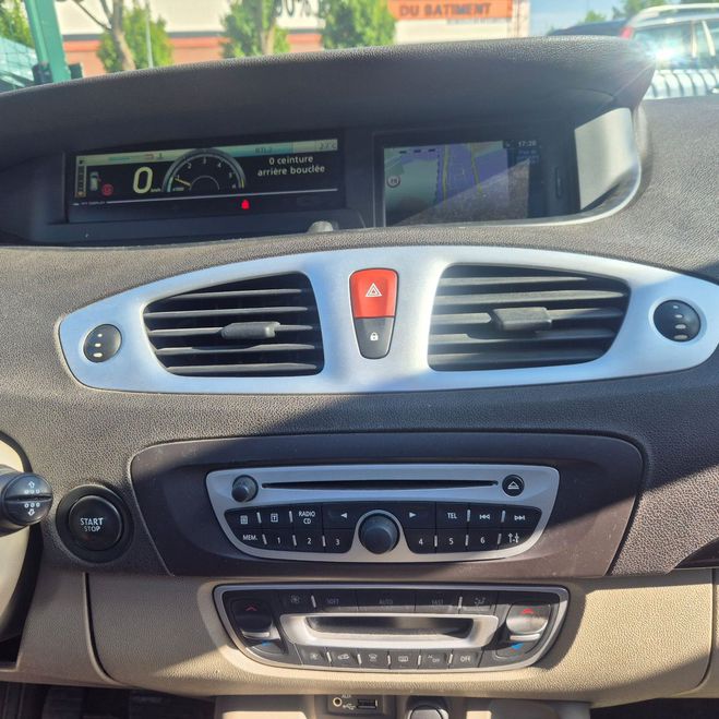 Renault Grand Scenic III 1.5 DCI 110 PRIVILEGE 5PL Beige de 2009