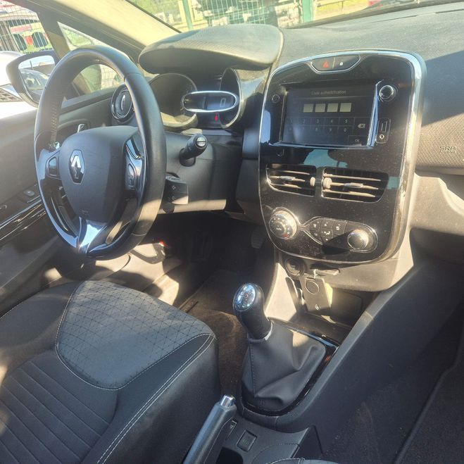Renault Clio 0.9 TCE 90 ENERGY INTENS ECO2 Gris fonc de 2014