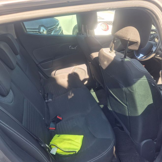 Renault Clio 0.9 TCE 90 ENERGY INTENS ECO2 Gris fonc de 2014