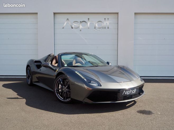 Ferrari 488 Spider V8 3.9L 670cv Gris de 2016