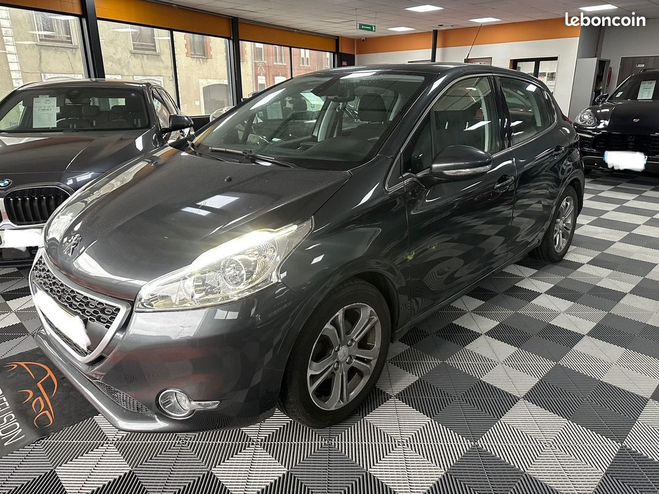 Peugeot 208 Style Gris de 2017