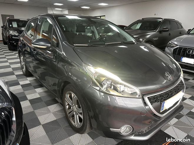 Peugeot 208 Style Gris de 2017