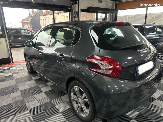 Peugeot 208 Style Gris de 2017