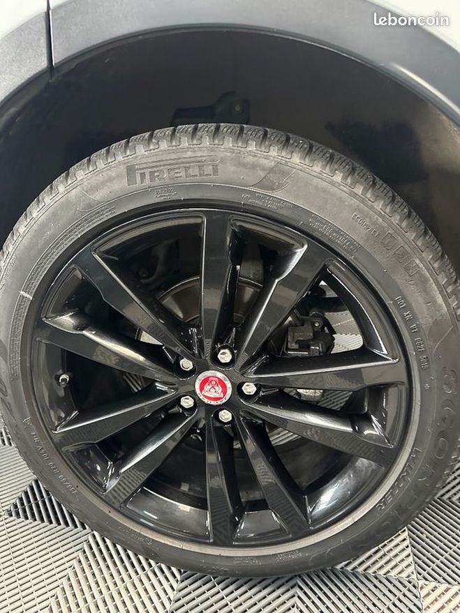Jaguar E-Pace 2.0D AWD R-Dynamic Blanc de 2019