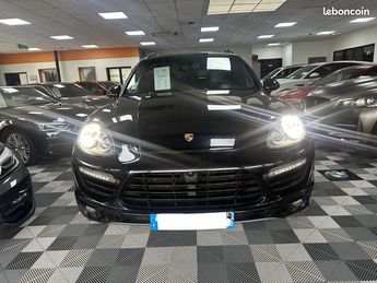  Voir détails -Porsche Cayenne Turbo V8 à Louvroil (59)