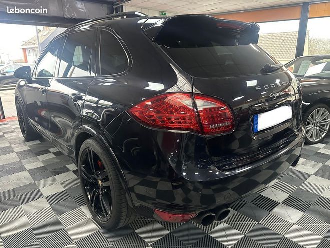 Porsche Cayenne Turbo V8 Noir de 2009