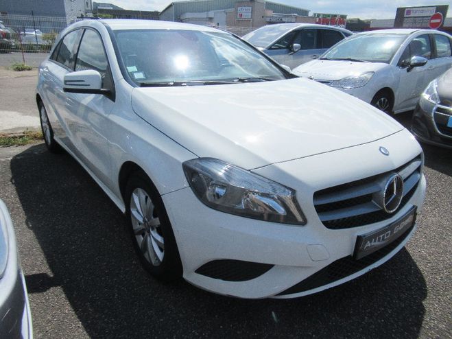Mercedes Classe A 180 CDI BlueEFFICIENCY Sensation Blanc de 2014