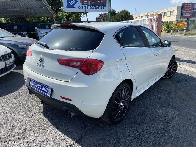 Alfa romeo Giulietta 2.0 JTDm 170 ch Exclusive Sportiva Blanche de 2013