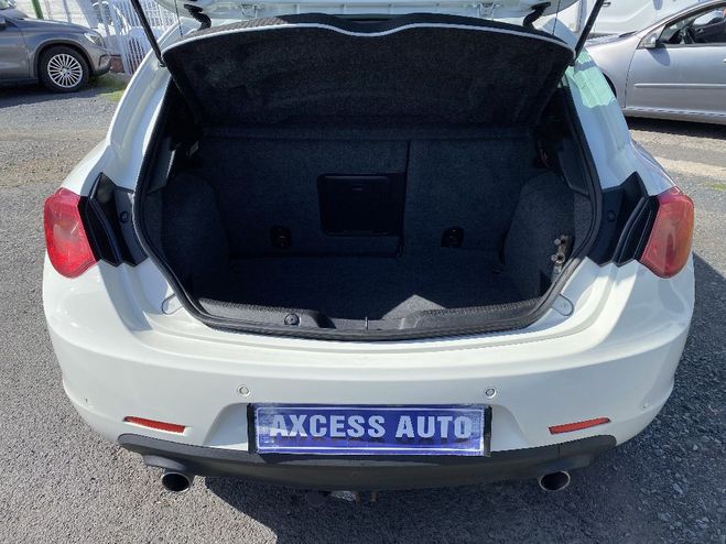 Alfa romeo Giulietta 2.0 JTDm 170 ch Exclusive Sportiva Blanche de 2013