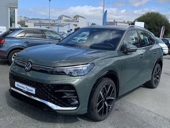  Voir détails -Volkswagen Tiguan 1.5 eHybrid 204ch DSG6 R-Line Edition à  La Rochelle (17)