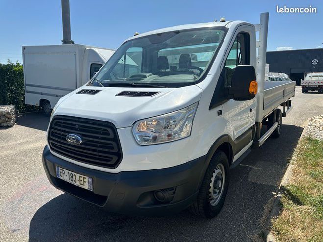 Ford Transit 2.2 125cv plateau fixe 4m55  de 2017