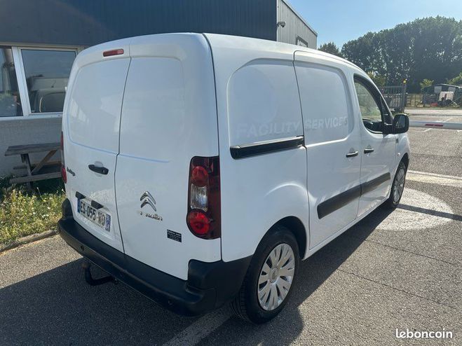 Citroen Berlingo 9490 ht 1.6 100cv BVA  de 2018