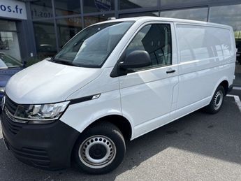  Voir détails -Volkswagen Transporter FG 2.8T L1H1 2.0 TDI 110CH BUSINESS LINE à Grzac (17)