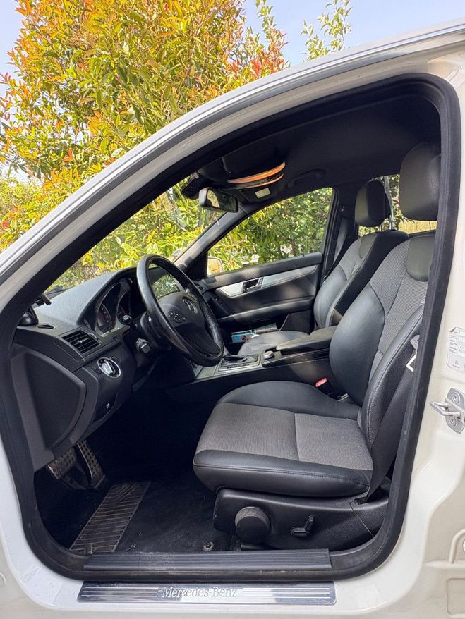 Mercedes Classe C CASSE C 220 D BLUEEFFICIENCY AVANTGARDE  Blanc nacr de 2010