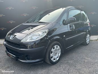  Voir détails -Peugeot 1007 1.4 HDI 70ch Trendy à Bziers (34)
