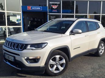  Voir détails -Jeep Compass II 1.4 MultiAir II 140ch Limited 4x2 à Mortagne-sur-Svre (85)