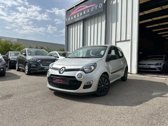  Voir détails -Renault Twingo II 1.2 75 Life - DISTRIB OK à Saint-Cannat (13)