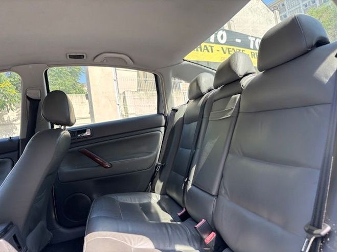 Volkswagen Passat 1.9 TDI 130CH CARAT GRIS C de 2005