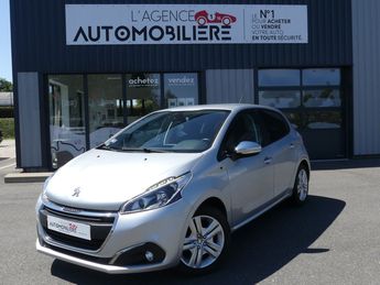  Voir détails -Peugeot 208 STYLE 82 CV à Nonant (14)