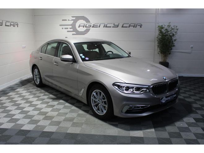 BMW Serie 5 530e iPerformance - Luxury - origine Fra GRIS CLAIR de 2017