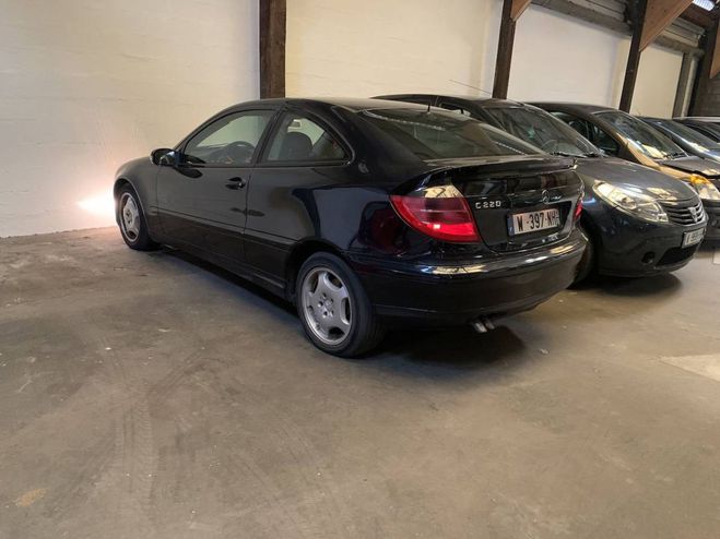 Mercedes Classe C II (CL203) 220 CDI Sport BA BLEU de 2001