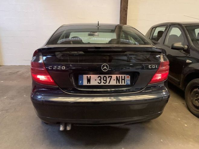 Mercedes Classe C II (CL203) 220 CDI Sport BA BLEU de 2001