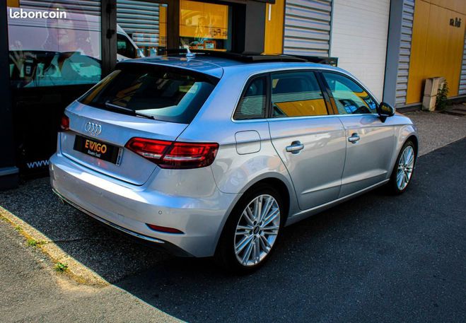 Audi A3 Sportback 1.5 TFSI 150 ch BUSINESS LINE  Gris de 2018