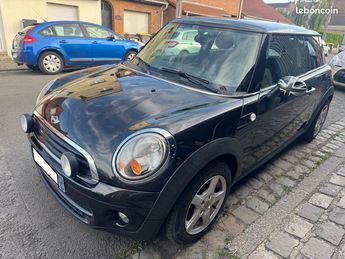  Voir détails -Mini Cooper one D 1.6 diesel 90 cv à Armentires (59)