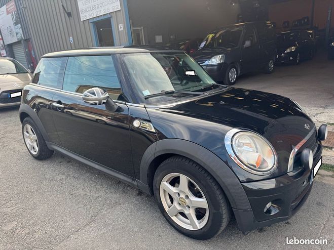 Mini Cooper one D 1.6 diesel 90 cv Noir de 2010