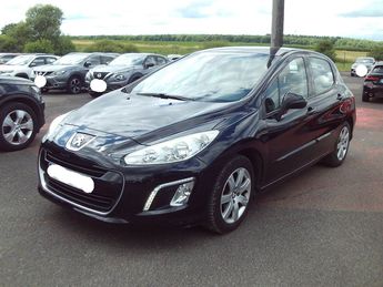  Voir détails -Peugeot 308 1.6 E-HDI 112CH ACTIVE BV6 5 PORTES à Harol (88)