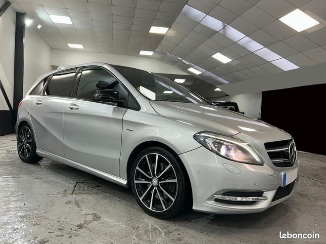 Mercedes Classe B B220 CDi 7G-DCT 170Ch Edition  de 2014