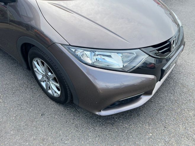 Honda Civic 1.8 i-VTEC Excutive Beige de 2012