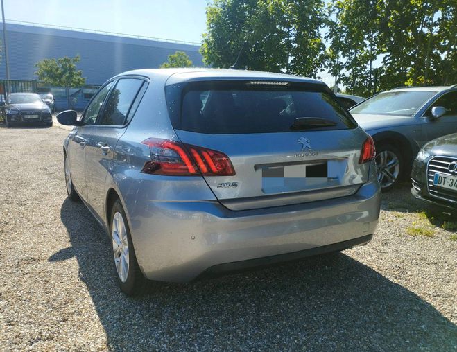 Peugeot 308 1.2 PureTech 110ch E6.3 S&S Style GRIS de 2019