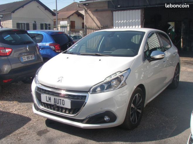 Peugeot 208 (2) 1.2 110 S&S TECH EDITION EAT6 5P Blanc de 2019